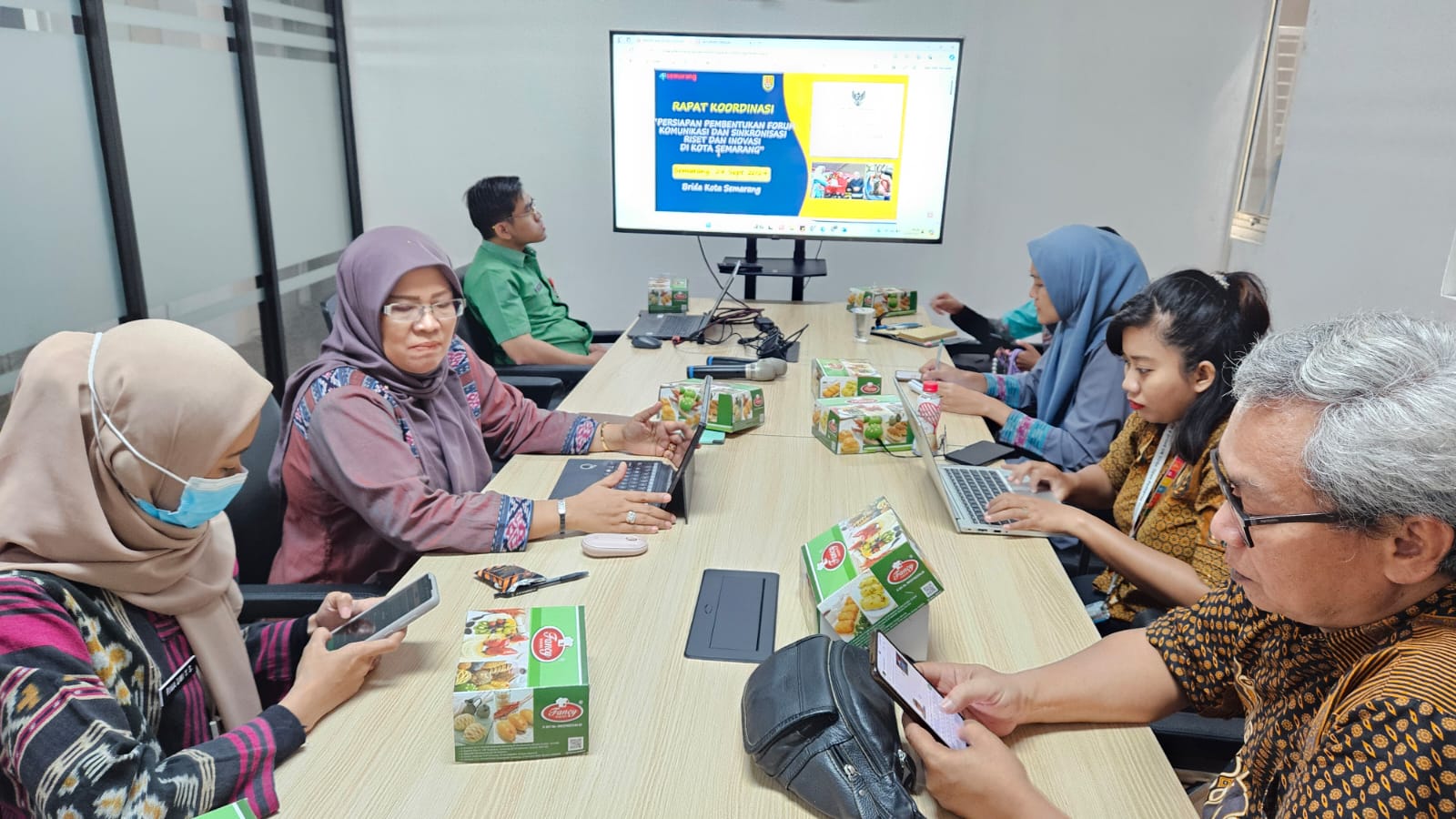 DISKOMINFO Kota Semarang Koordinasi Pembentukan Forum Komunikasi dan Sinkronisasi Riset dan Inovasi